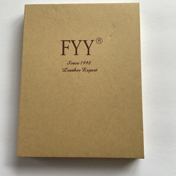 IPAD 11 GENUINE LEATHER CASE - Picture 15 of 15